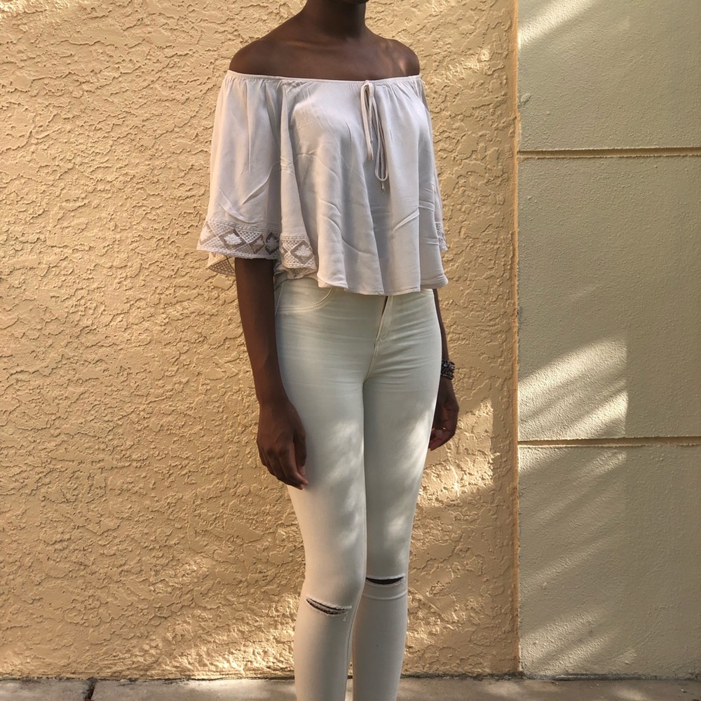 Beige off shoulder top - Picture 5 of 6